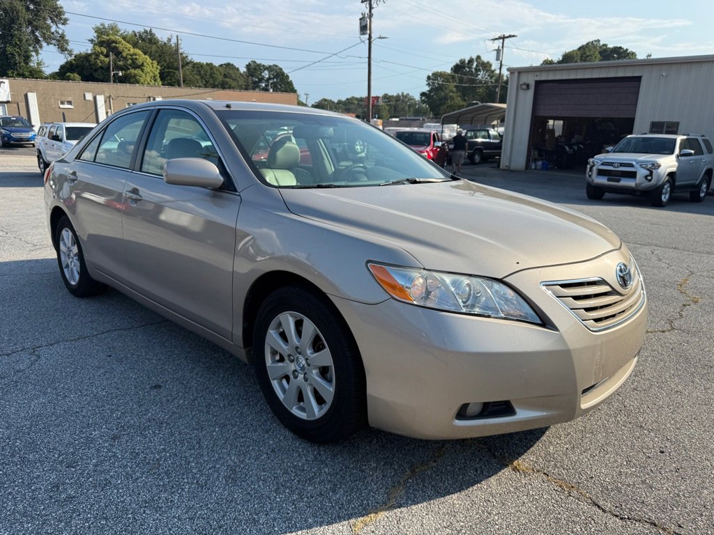 Used 2008 Toyota Camry XLE image 3