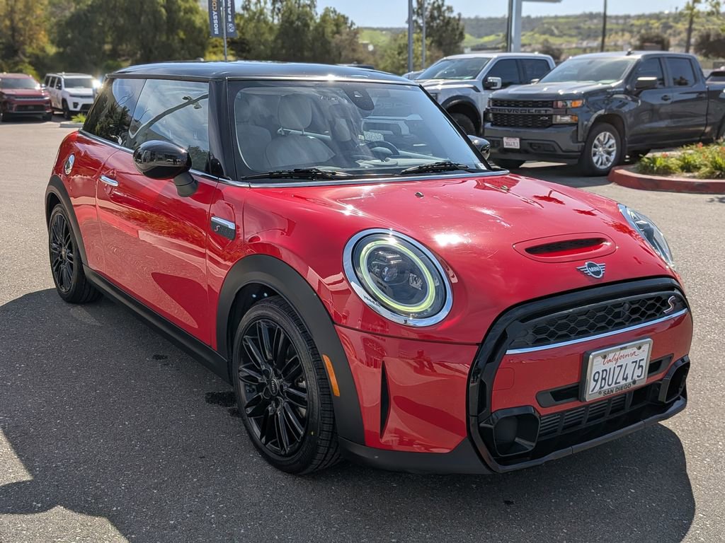 Used 2023 MINI Cooper S w/ Signature Upholstery Package image 9