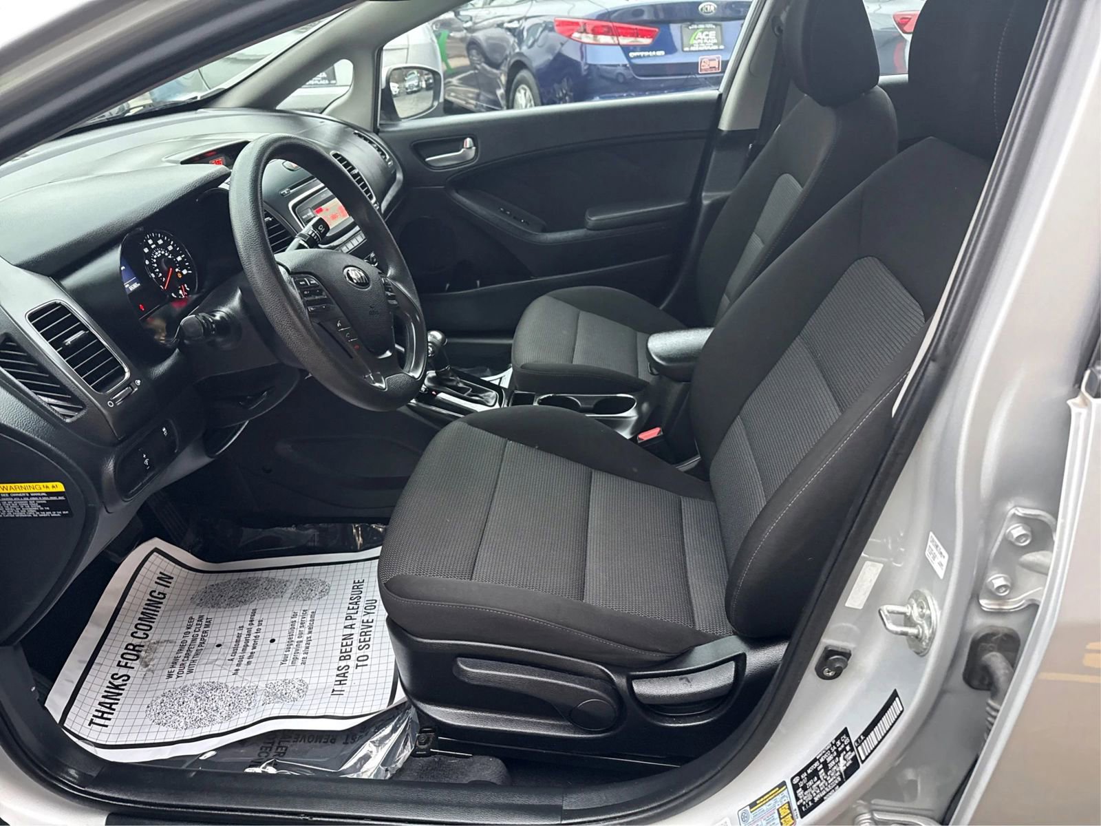 Used 2018 Kia Forte LX image 9