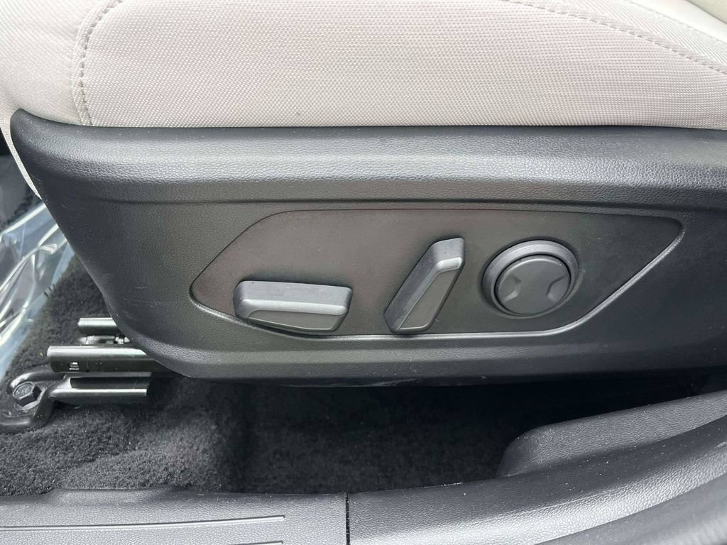 Used 2026 Hyundai Tucson SEL FWD image 16