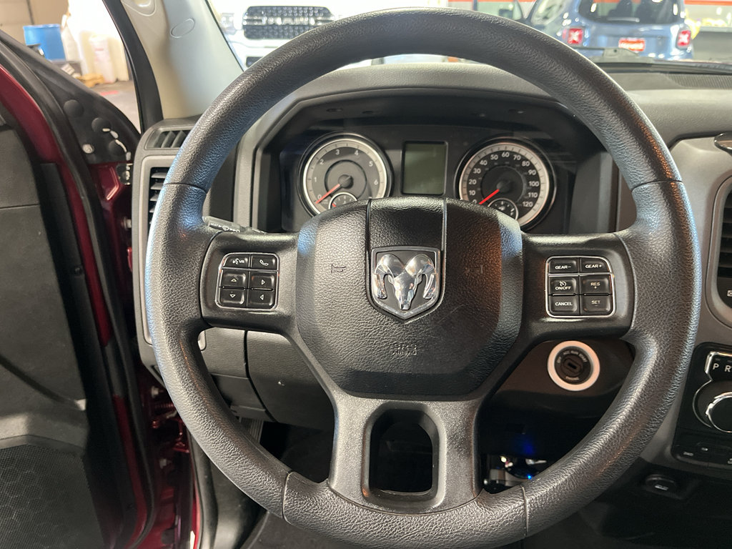 Used 2019 RAM 1500 Tradesman w/ Tradesman SXT Package AWD/4WD image 18