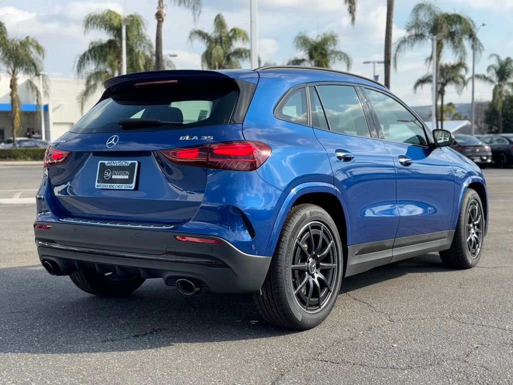 New 2025 Mercedes-Benz GLA 35 AMG 4MATIC image 12