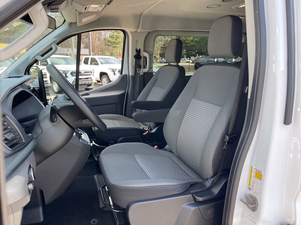 Used 2024 Ford Transit 350 XLT image 18