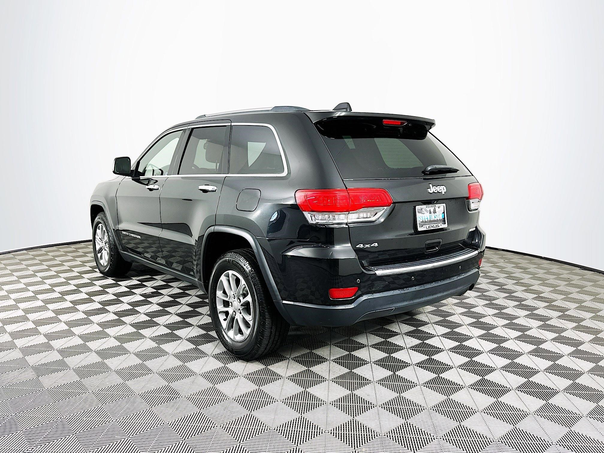 Used 2016 Jeep Grand Cherokee Limited image 5