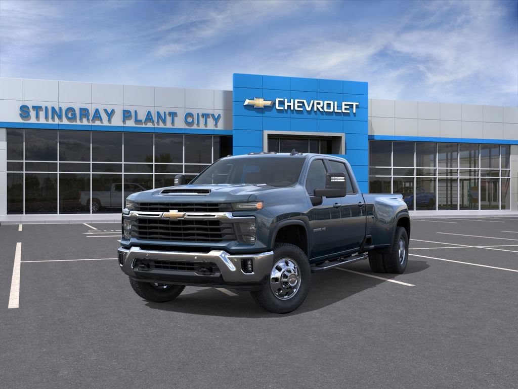 New 2026 Chevrolet Silverado 3500 LT w/ All Star Edition AWD/4WD image 8