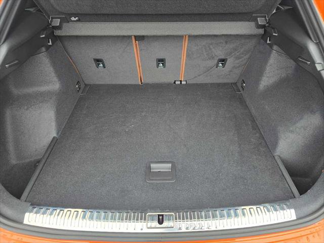 Certified 2025 Audi Q3 2.0T Premium Plus w/ Premium Plus Package AWD/4WD image 17
