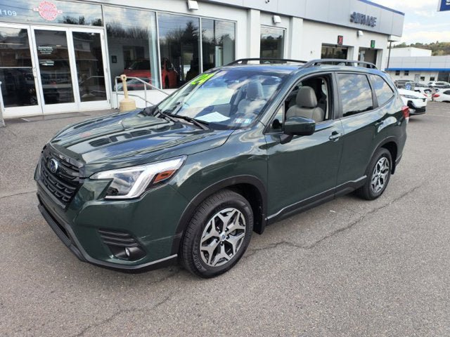 Used 2024 Subaru Forester Premium AWD/4WD image 6
