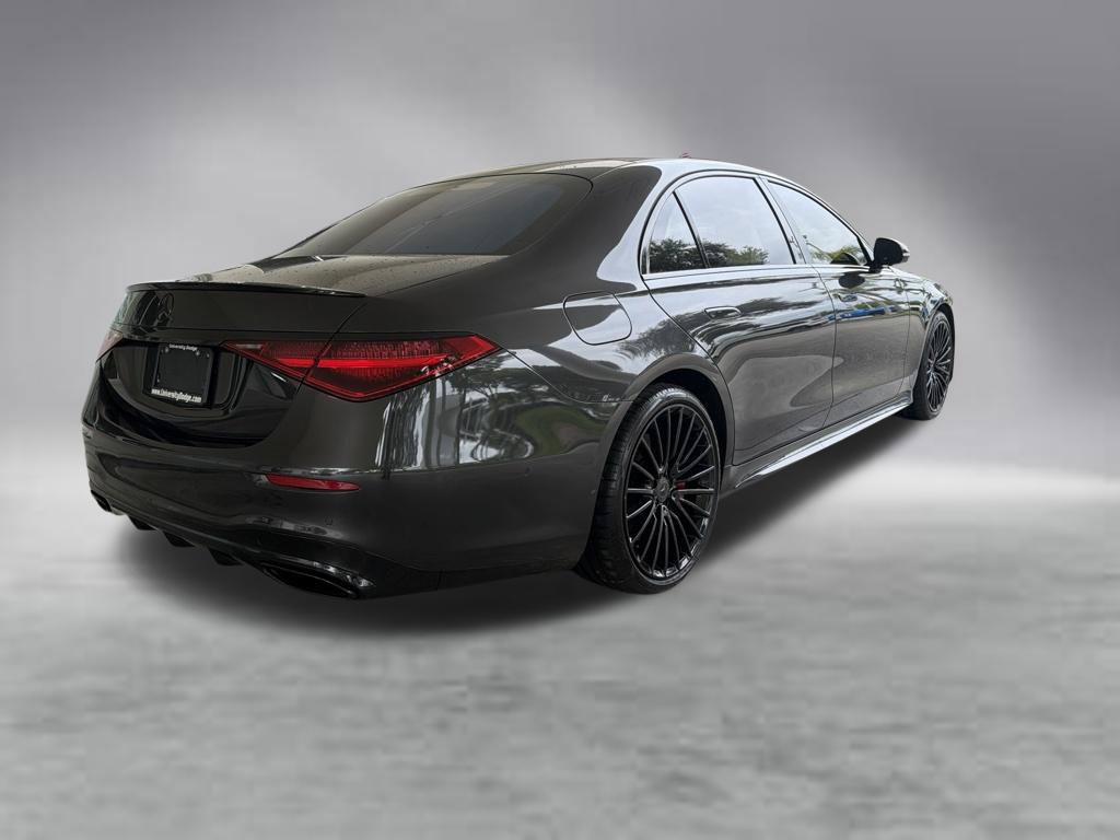 Used 2023 Mercedes-Benz S 500 4MATIC w/ AMG Line image 3