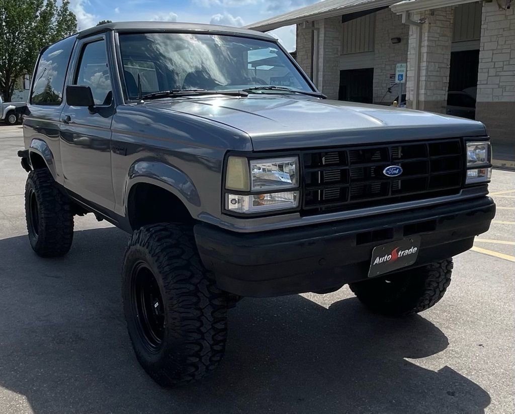 Used 1989 Ford Bronco II 2WD image 3