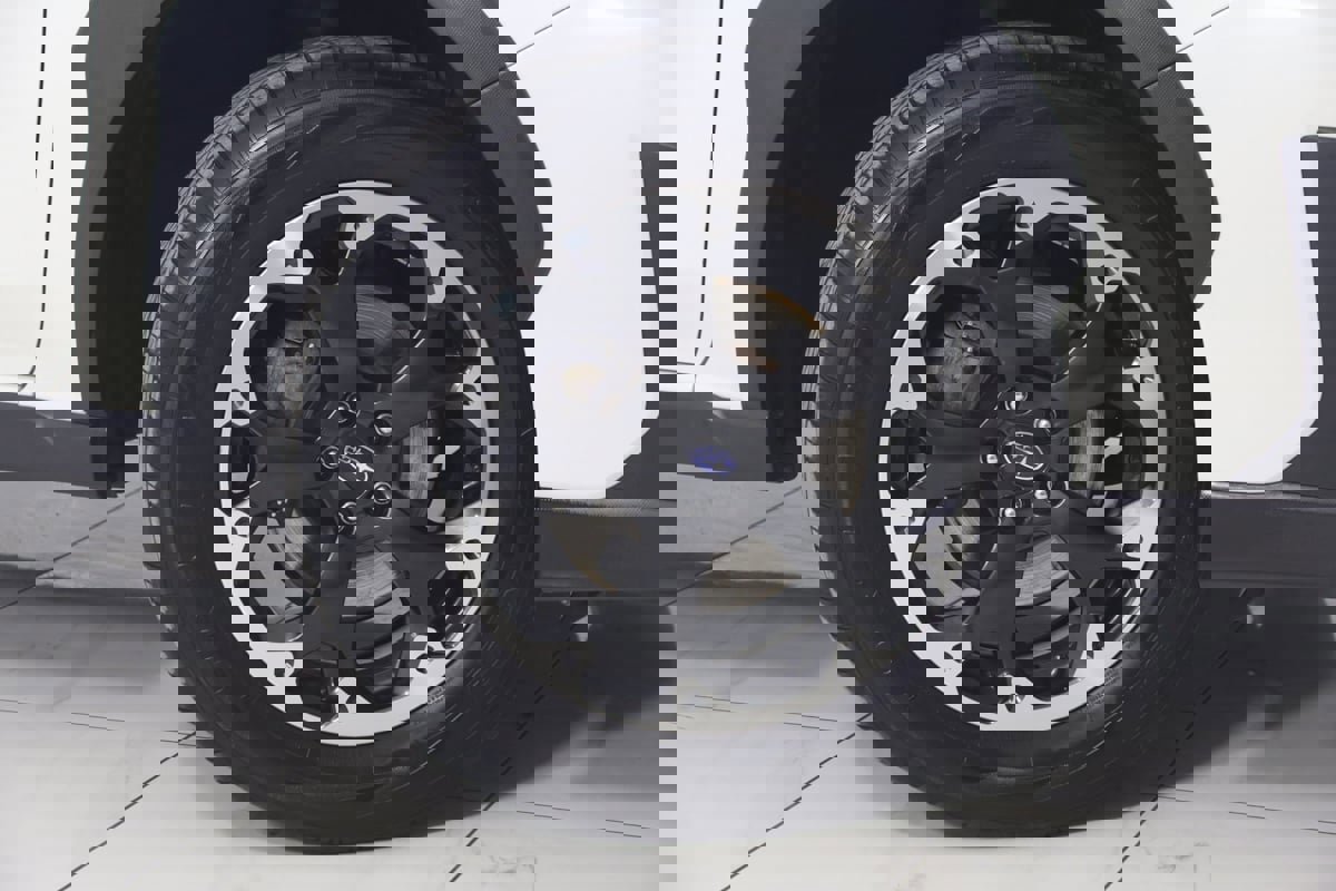 Used 2023 Subaru Crosstrek 2.0i Premium image 13