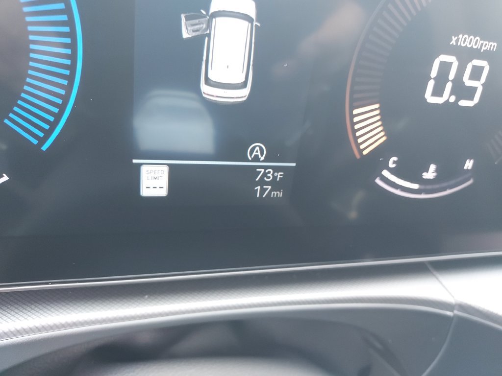 New 2027 Hyundai Santa Fe SEL AWD/4WD image 19