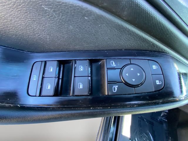 Used 2024 Nissan Rogue S image 17