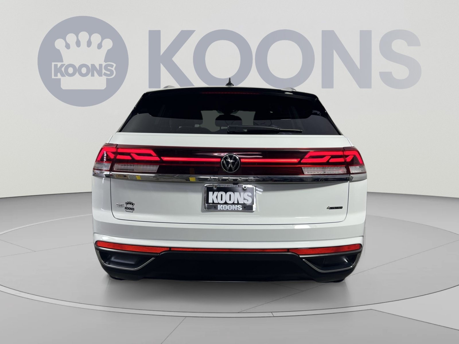 Used 2024 Volkswagen Atlas Cross Sport SE AWD/4WD image 10