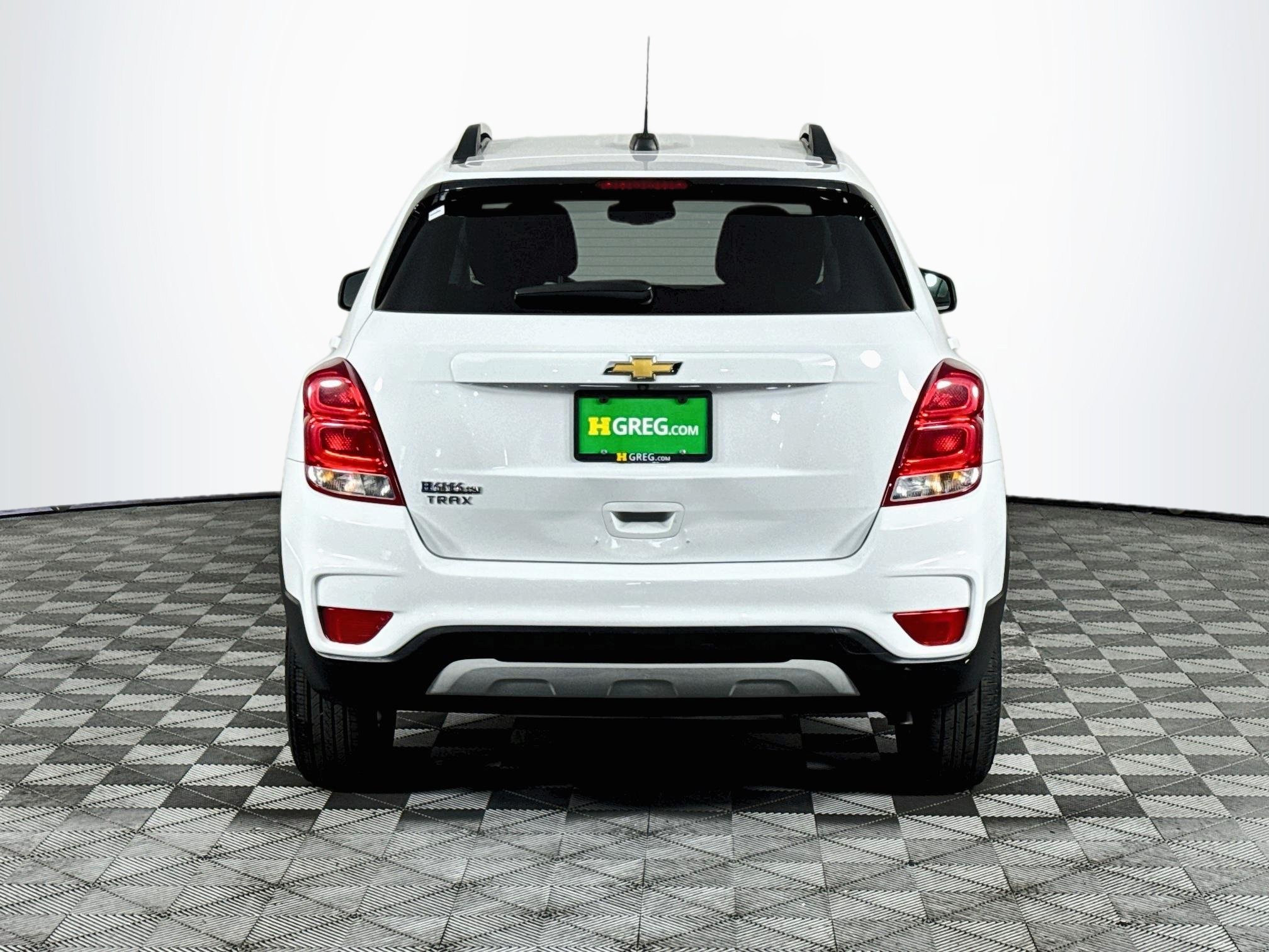 Used 2022 Chevrolet Trax LT w/ LT Convenience Package FWD image 7