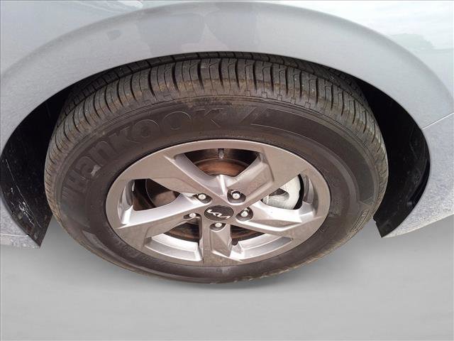 Used 2024 Kia K5 LXS FWD image 10