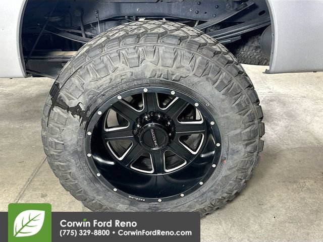 Used 2014 Ford F350 Lariat w/ Lariat Ultimate Package AWD/4WD image 31
