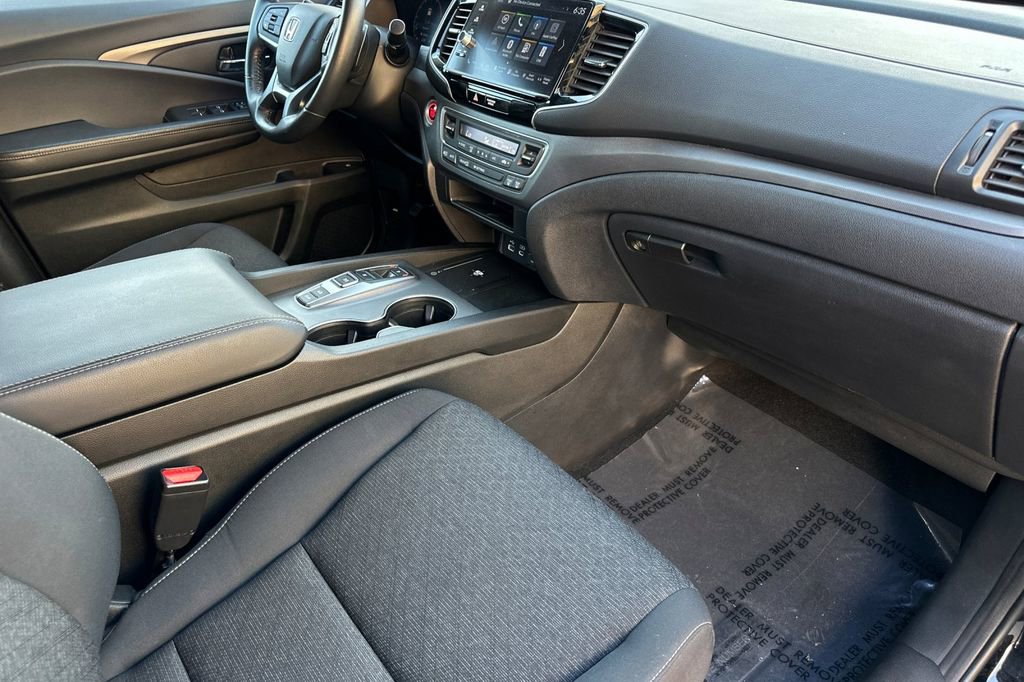 Certified 2024 Honda Ridgeline Sport image 17