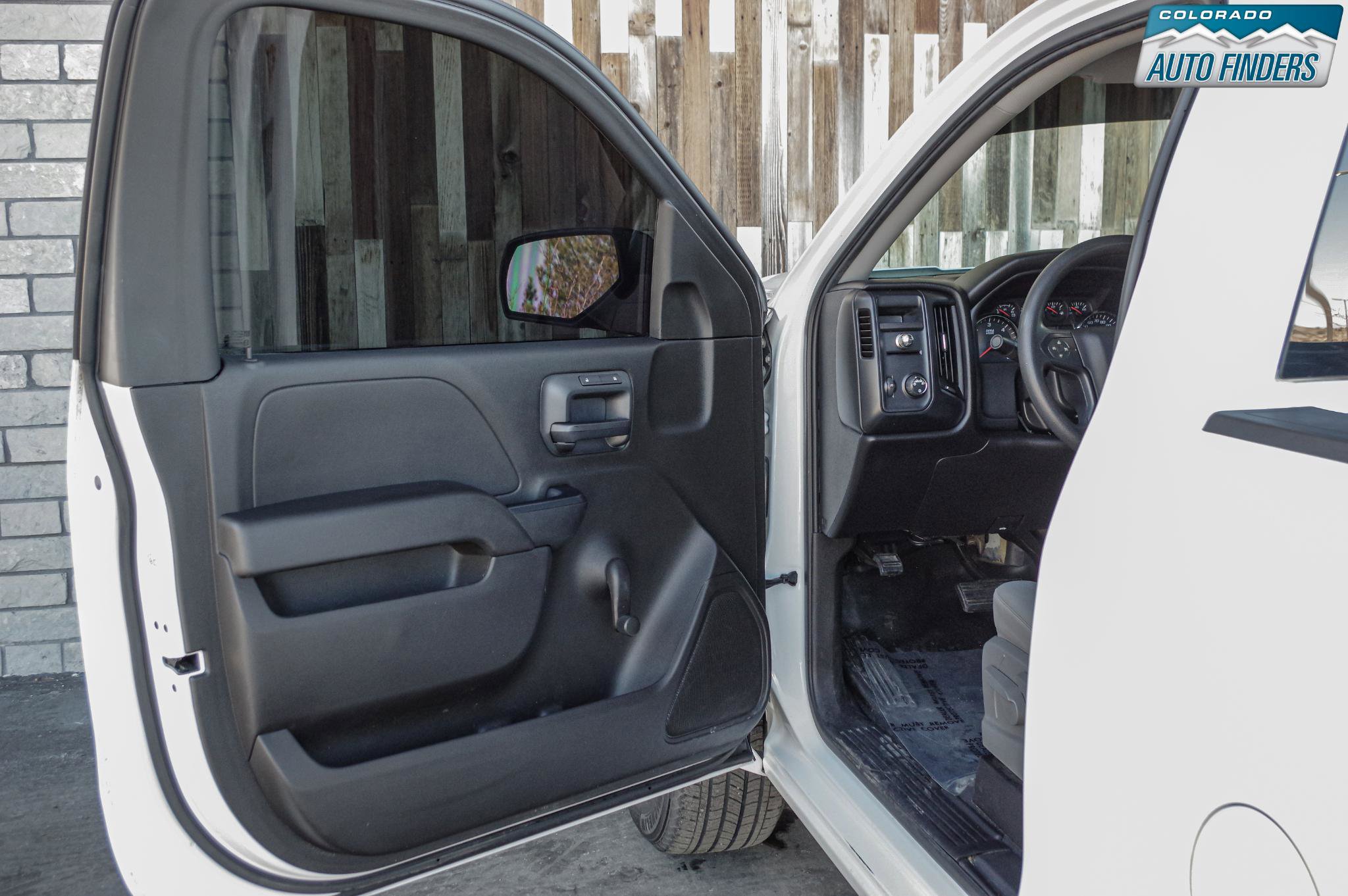 Used 2017 Chevrolet Silverado 1500 W/T w/ Trailering Package RWD image 10