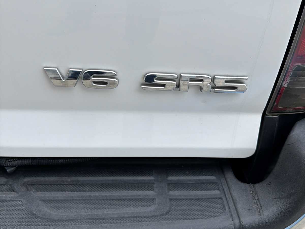 Used 2013 Toyota Tacoma 4x4 Double Cab w/ SR5 Pkg image 18