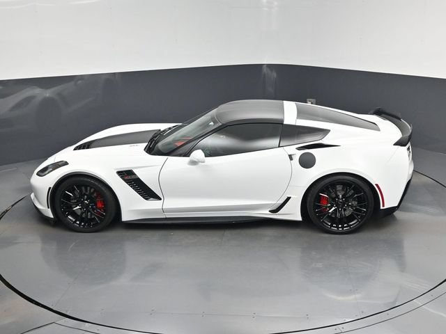 Used 2016 Chevrolet Corvette Z06 w/ 3LZ Preferred Equipment Group RWD image 14