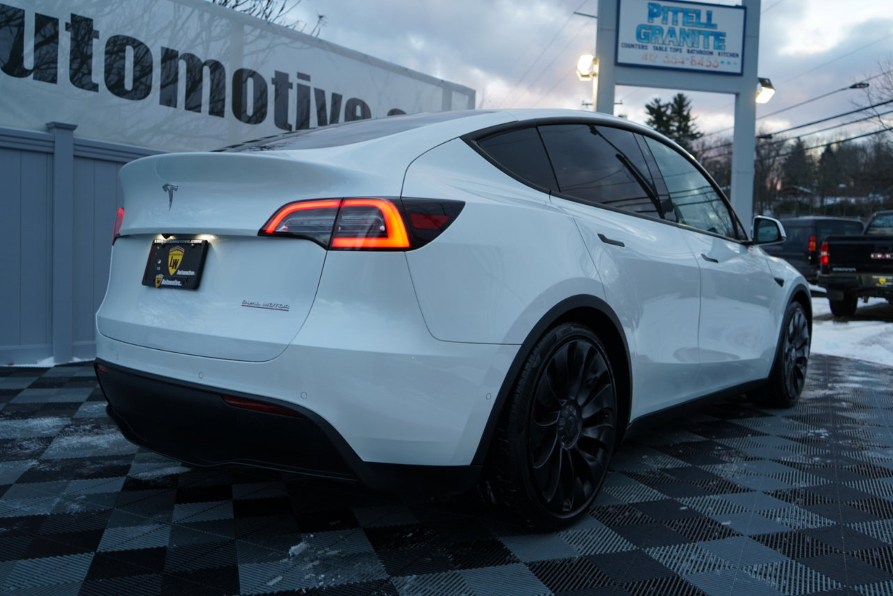 Used 2020 Tesla Model Y Performance image 6
