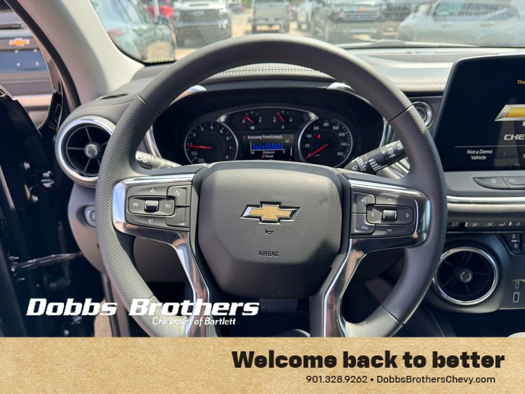 New 2026 Chevrolet Blazer LT w/ Convenience Package FWD image 15