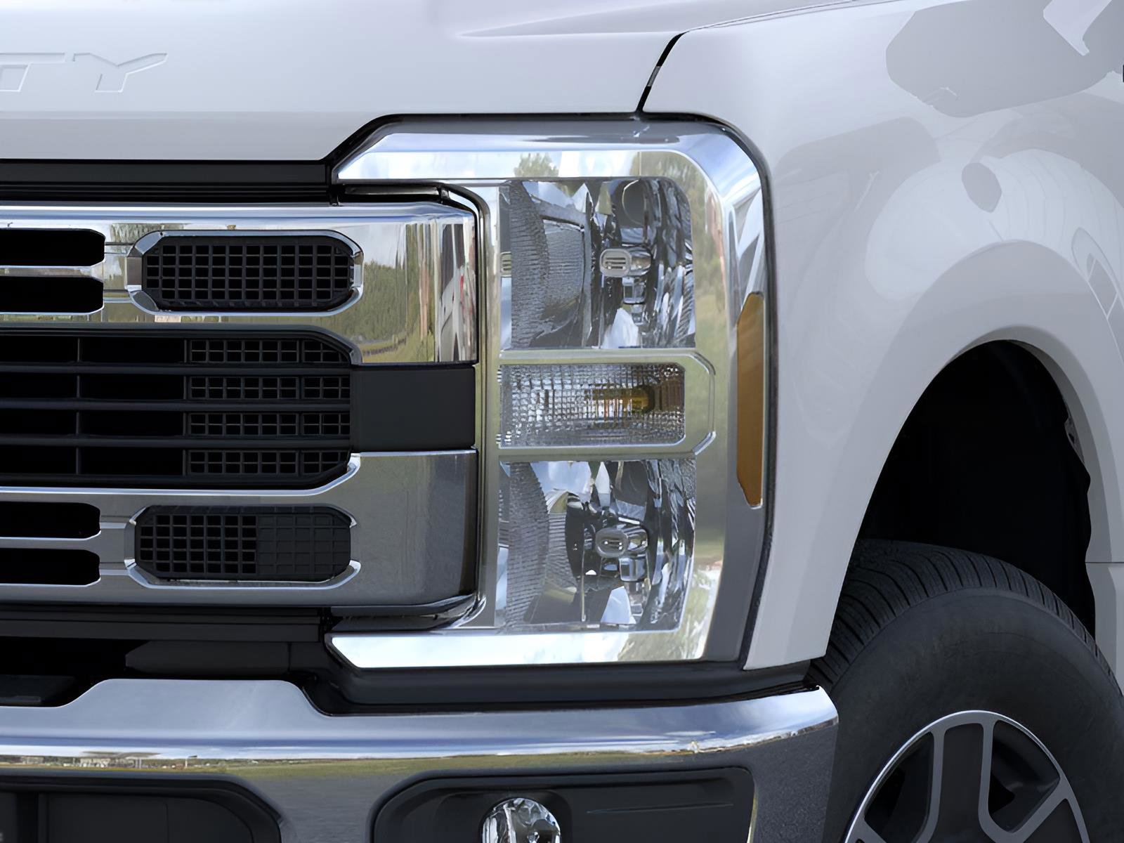New 2025 Ford F350 XLT image 18