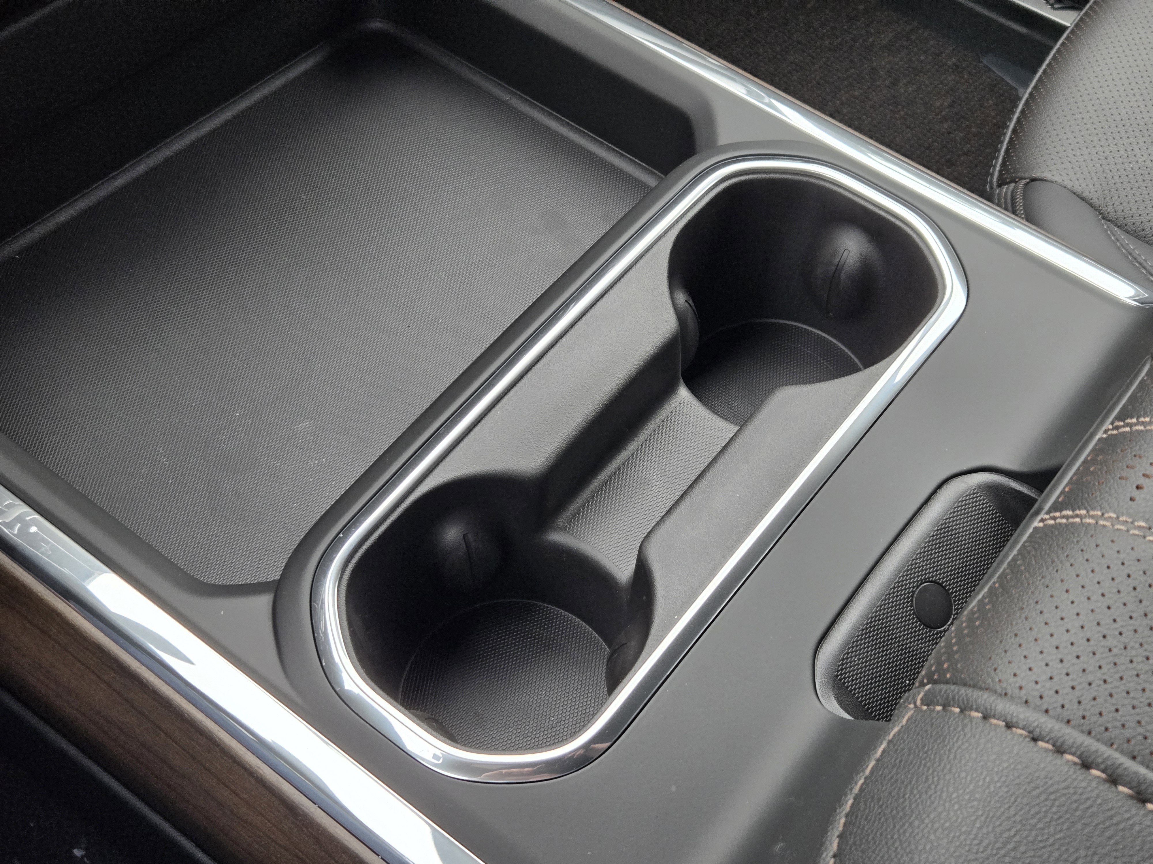 New 2025 Chevrolet Silverado 2500 High Country w/ Technology Package image 16