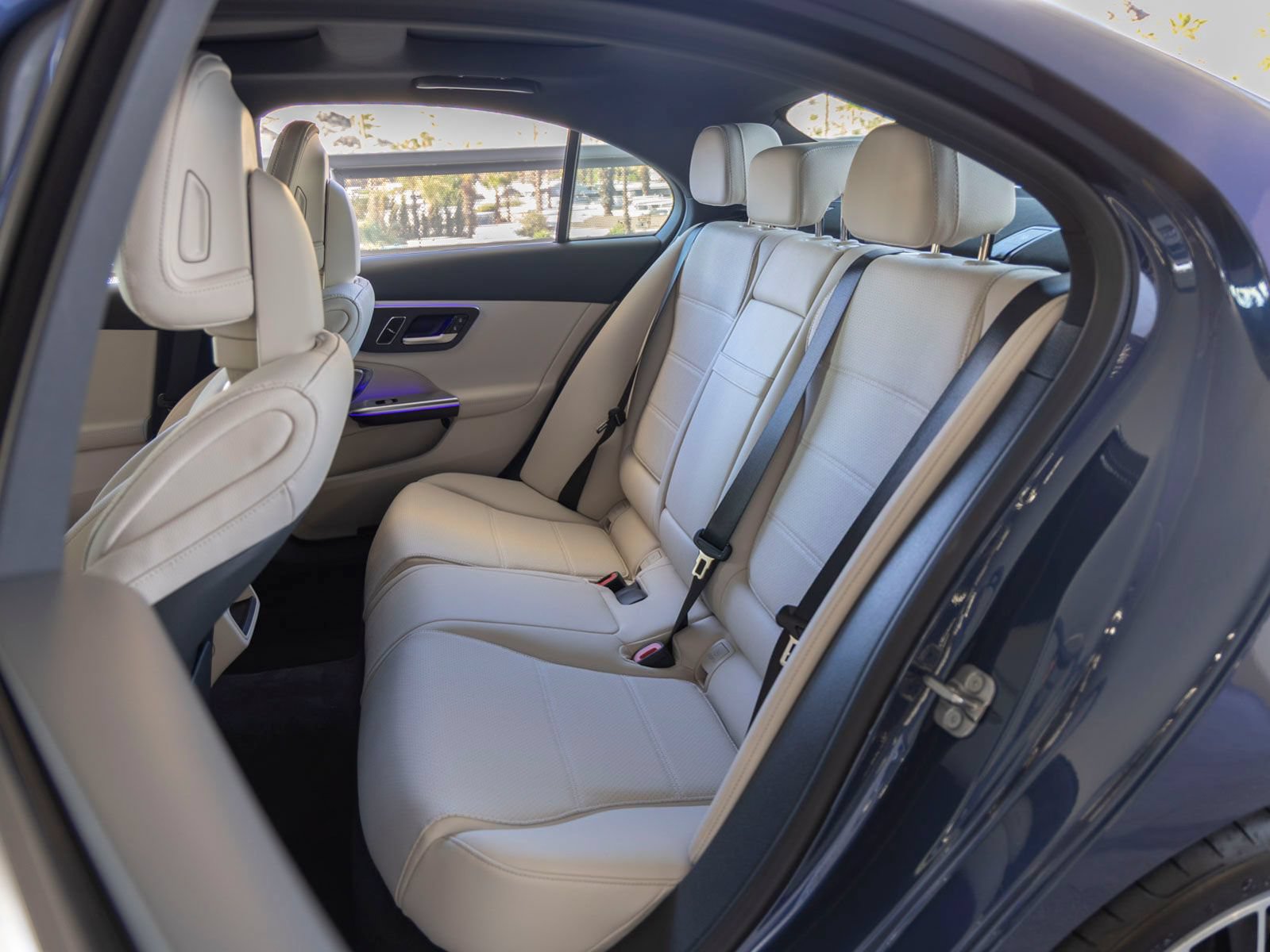 New 2026 Mercedes-Benz C 300 Sedan image 16