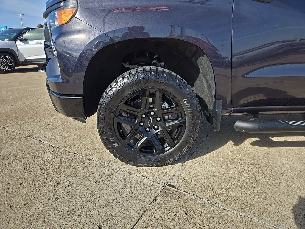 Used 2023 Chevrolet Silverado 1500 Custom Trail Boss image 10