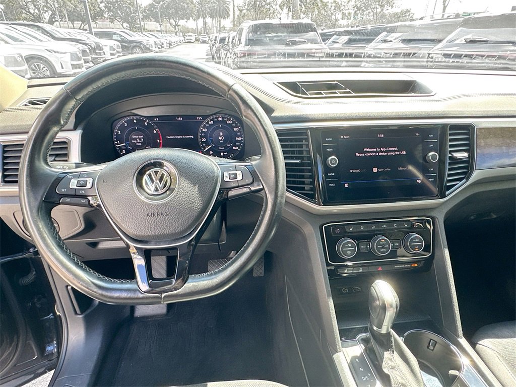 Used 2018 Volkswagen Atlas SEL Premium image 12