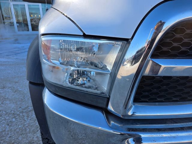 Used 2016 RAM 5500 Tradesman w/ Power & Remote Entry Group image 4