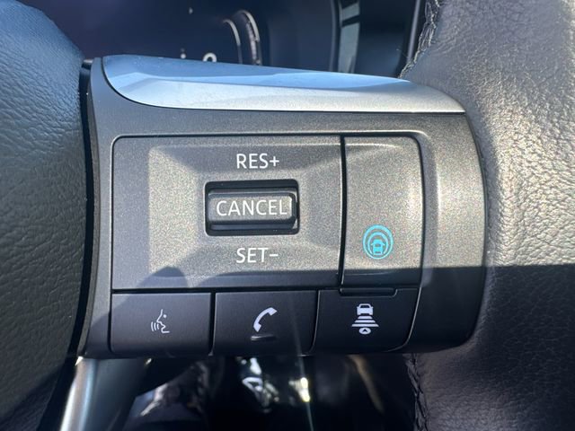 Used 2023 INFINITI QX60 Luxe image 35