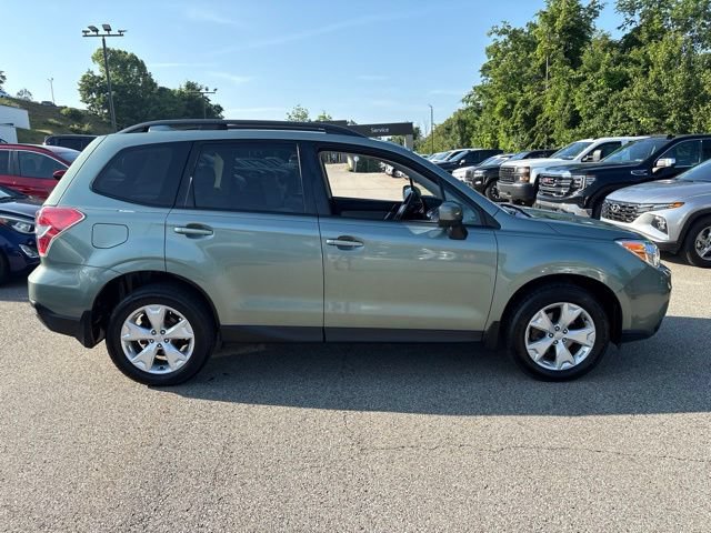Used 2016 Subaru Forester 2.5i Premium AWD/4WD image 6
