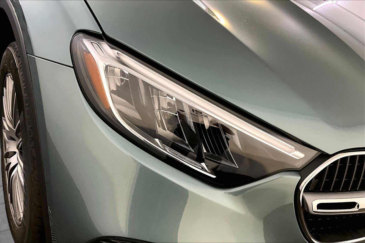 New 2027 Mercedes-Benz GLC 300 4MATIC image 16