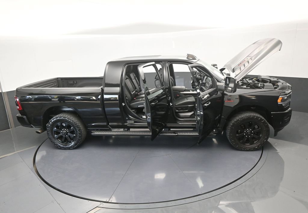 Used 2024 RAM 3500 Laramie w/ Night Edition image 84