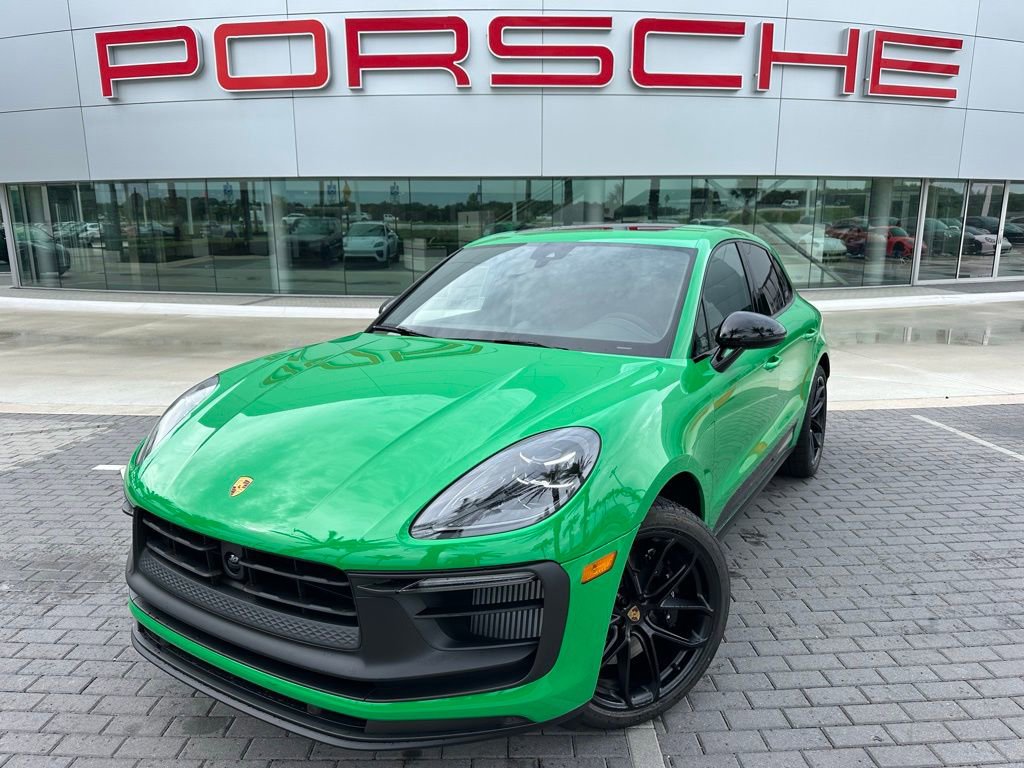 Used 2025 Porsche Macan GTS video 1