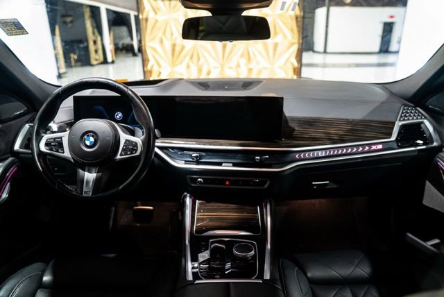Used 2025 BMW X6 xDrive40i image 15