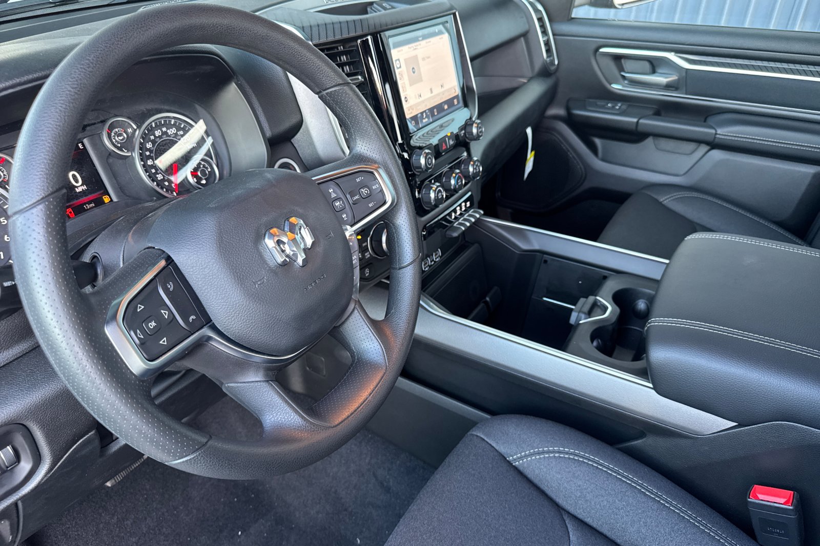 New 2025 RAM 1500 4WD 4D Crew Cab Big Horn/Lone image 9