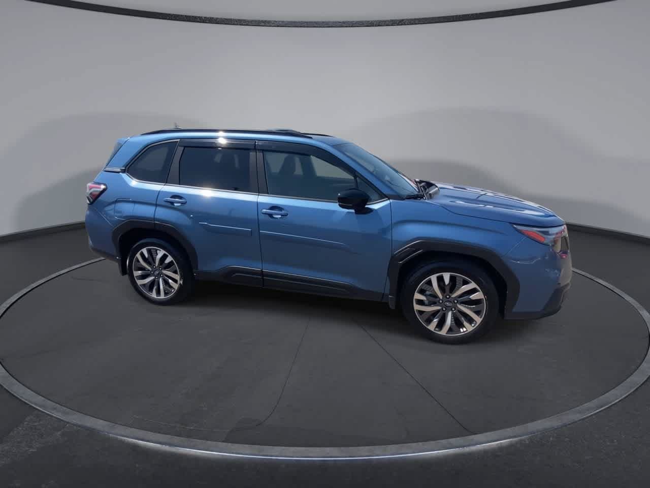 Used 2025 Subaru Forester Touring AWD/4WD image 9