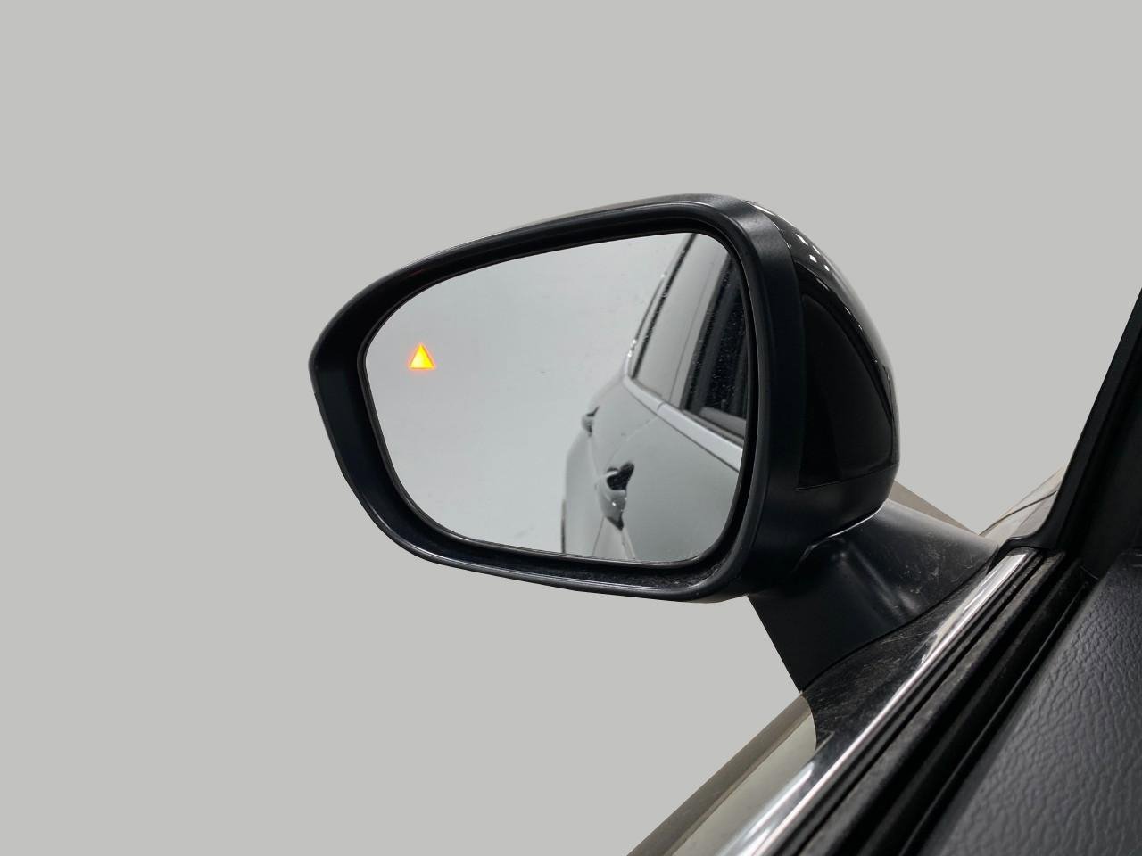 New 2026 Mitsubishi Outlander SEL image 20