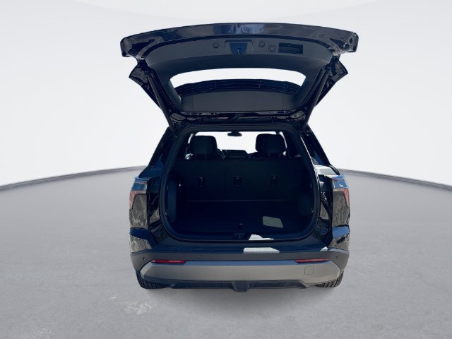 New 2027 Chevrolet Equinox LT w/ Convenience Package II FWD image 23