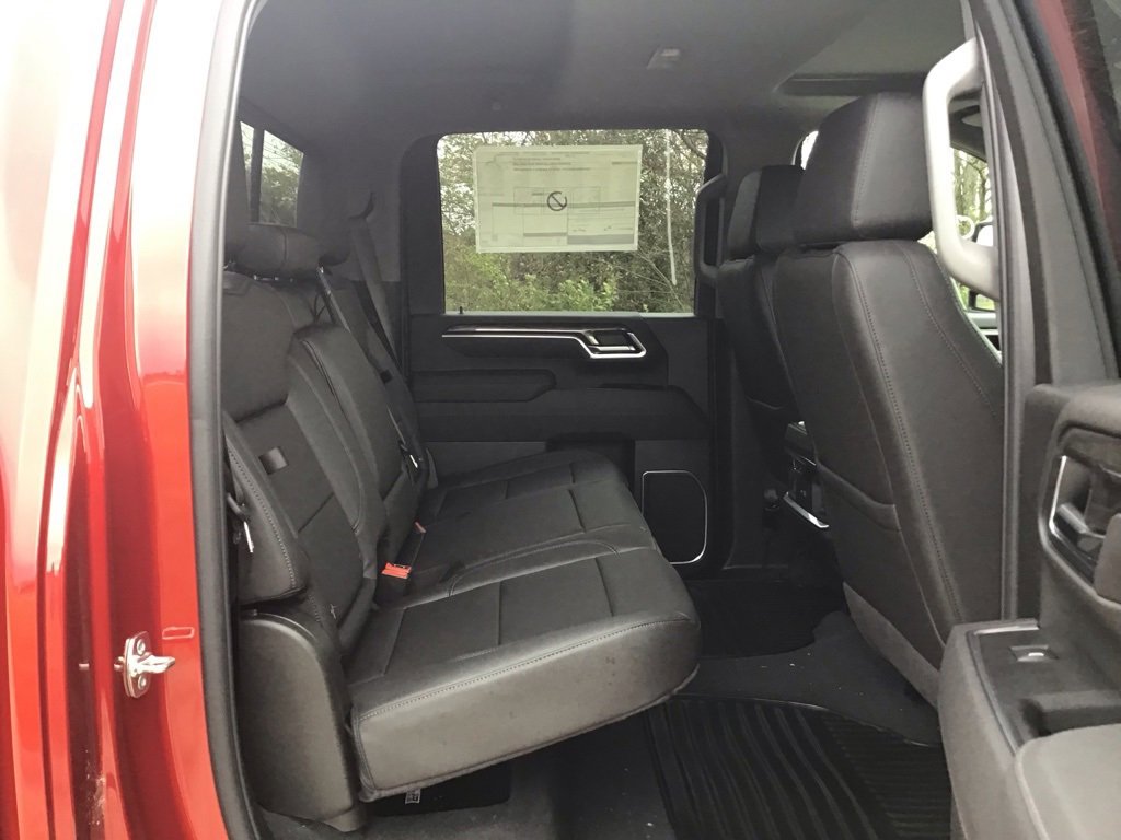 New 2025 Chevrolet Silverado 2500 LTZ image 17