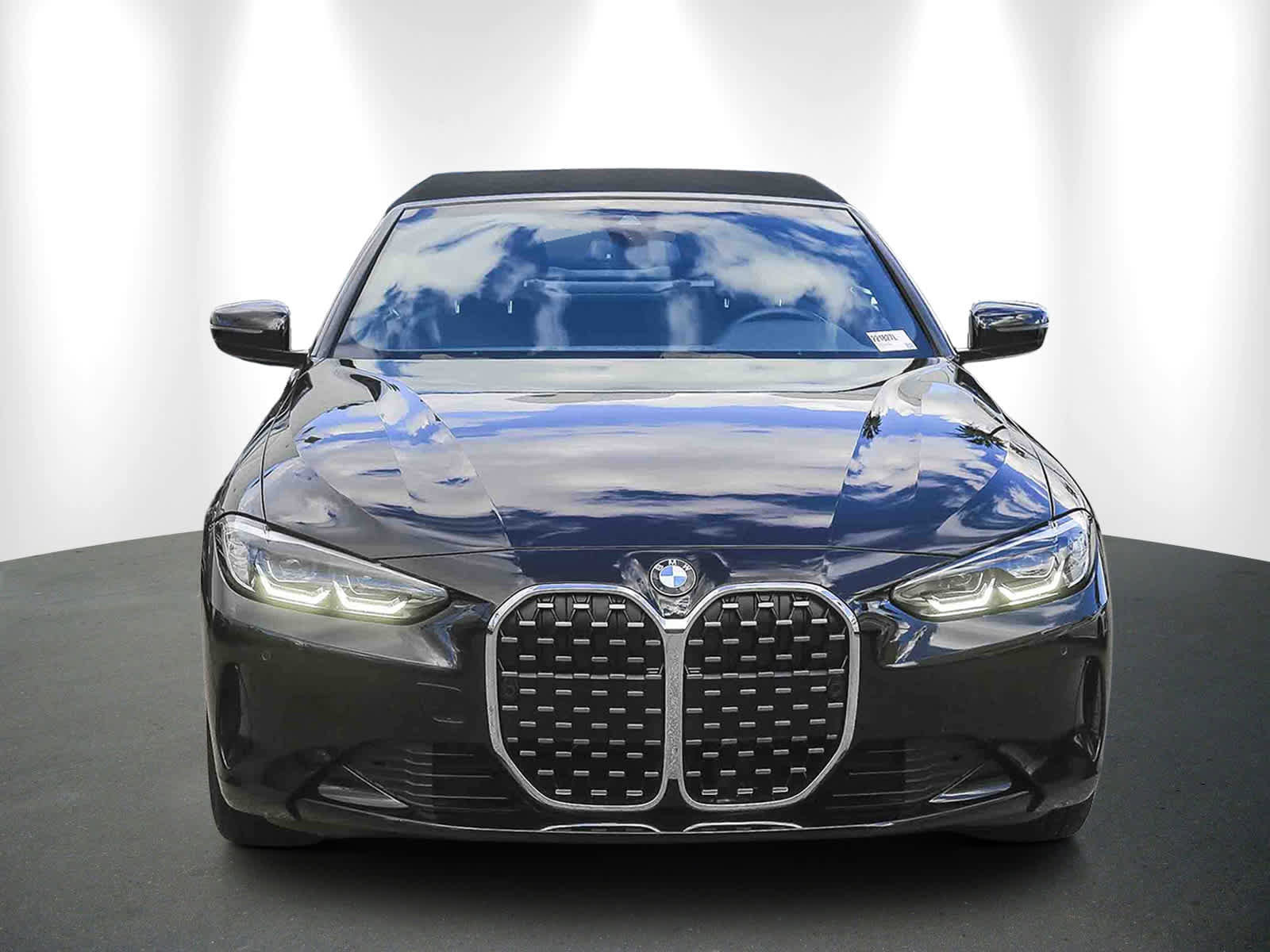 Certified 2023 BMW 430i Convertible w/ Premium Package image 2