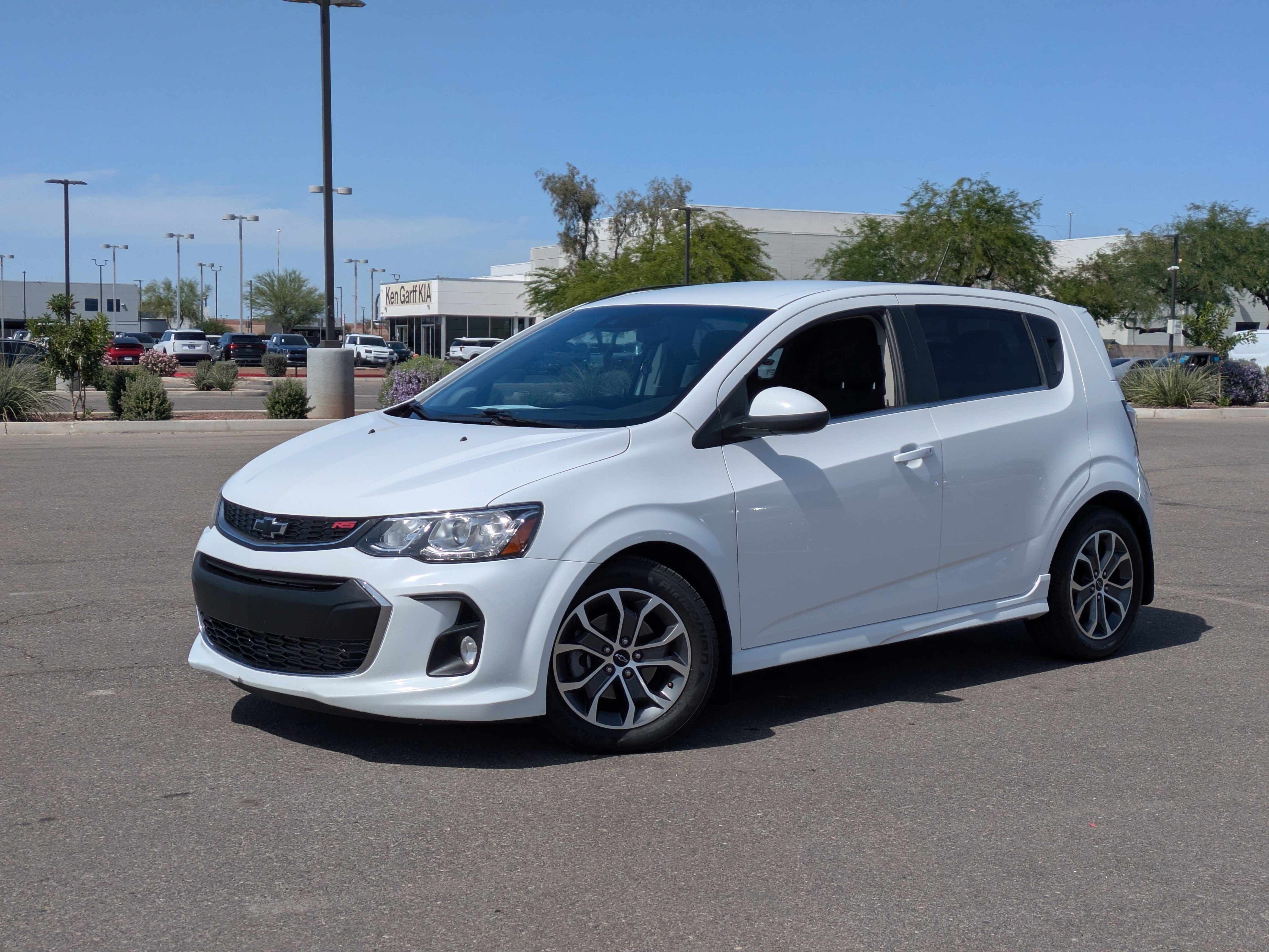 Used 2019 Chevrolet Sonic LT w/ Convenience Package FWD image 32