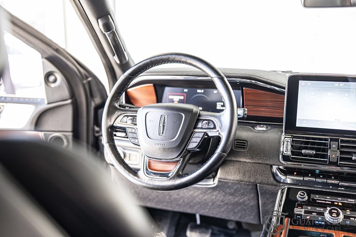 Used 2021 Lincoln Navigator L Reserve w/ Luxury Package AWD/4WD image 39
