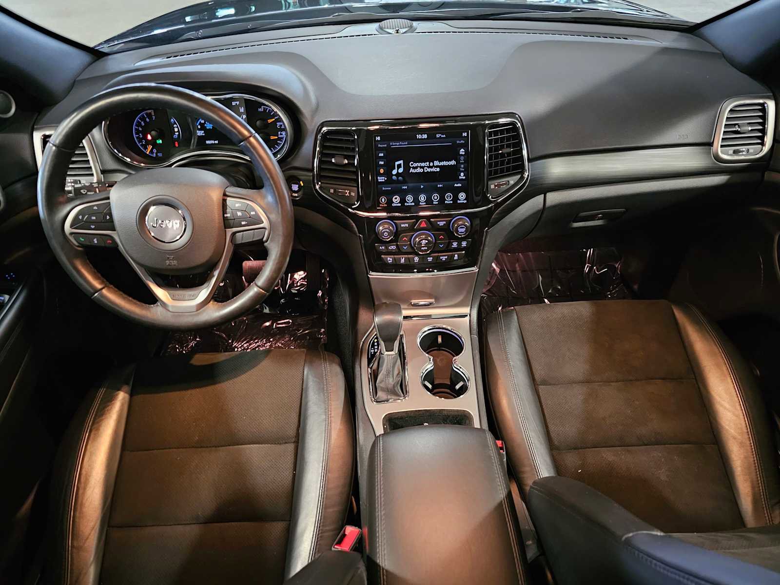 Used 2021 Jeep Grand Cherokee Laredo X image 9