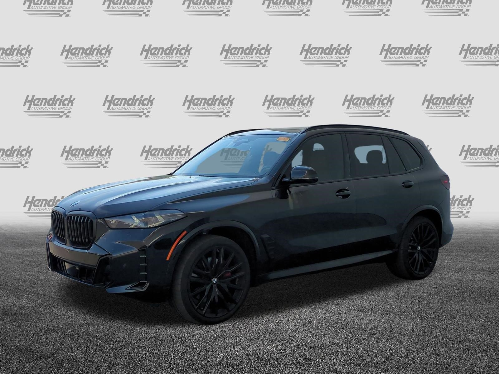 Used 2025 BMW X5 xDrive40i w/ M Sport Package image 5