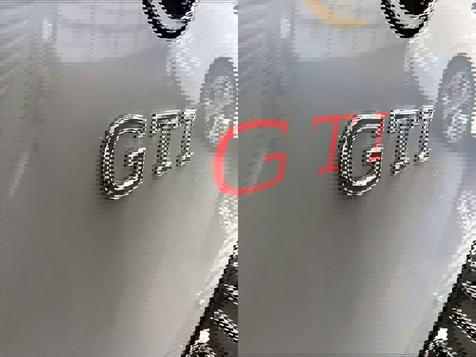 Used 2023 Volkswagen GTI Autobahn image 11