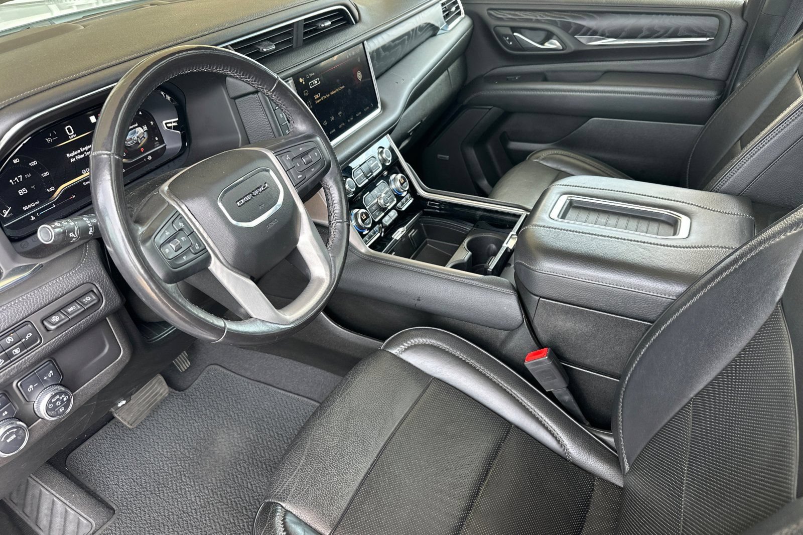 Used 2022 GMC Yukon Denali AWD/4WD image 10
